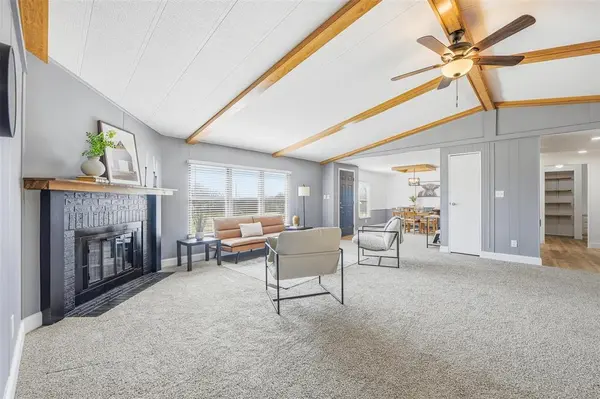 960 Pecan Street, Reno, TX 76020