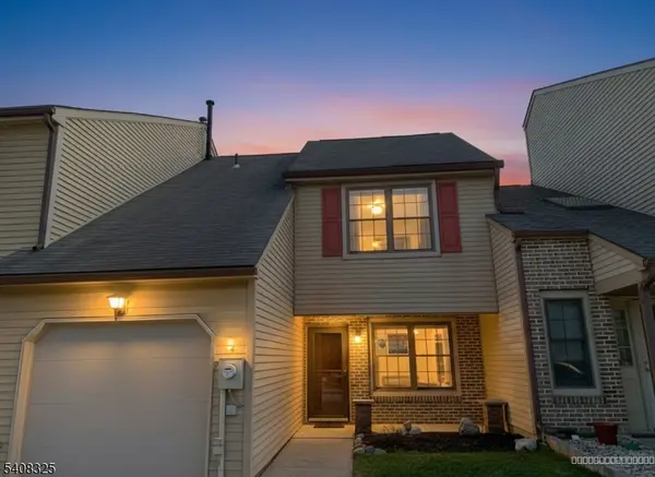 4 Deborah CT, Robbinsville Twp., NJ 08691