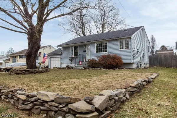 135 Riverview Rd, Phillipsburg Town, NJ 08865