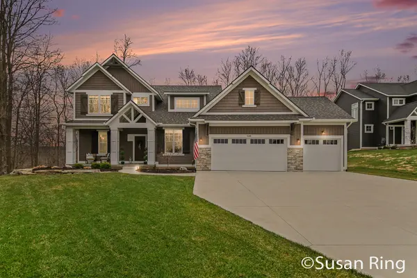 7290 Crossridge DR SE, Cascade Twp, MI 49512