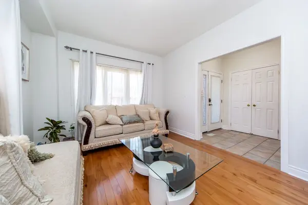 2504 Prestonvale RD, Clarington, ON L1E 3G8