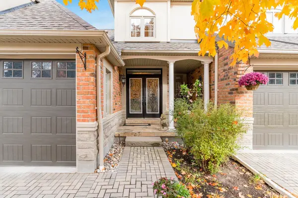 10 Wilton TRL, Aurora, ON L4G 7S9