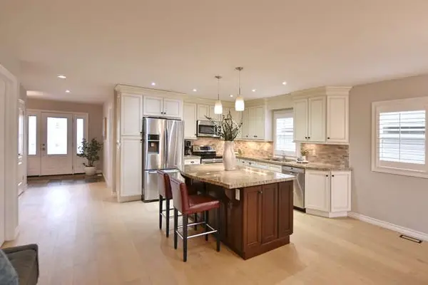 117 STANLEY ST, Collingwood, ON L9Y 0G3