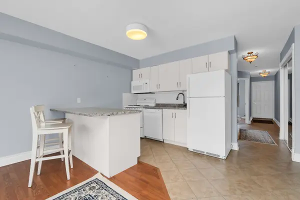 11 Laguna Pkwy #4, Ramara, ON L0K 1B0