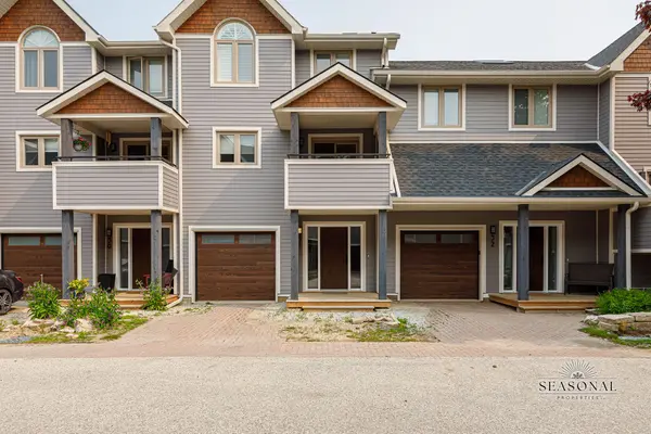 31 Starboard RD, Collingwood, ON L9Y 5C8