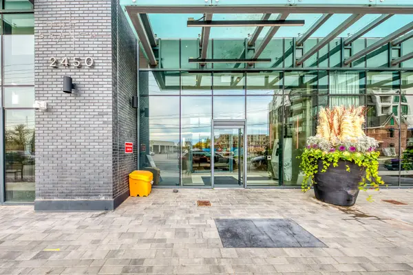 2450 Old Bronte RD #238, Oakville, ON L6M 5P6