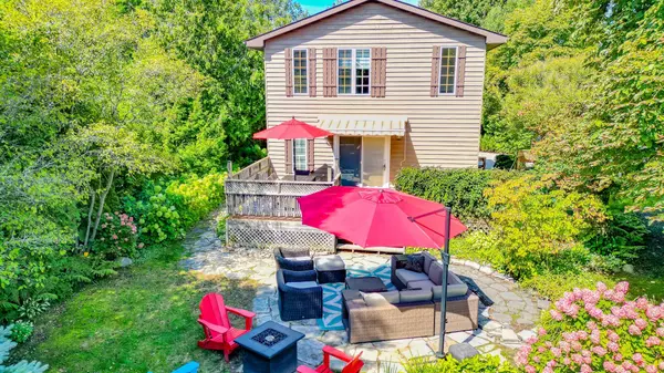 215 Island ST, Saugeen Shores, ON N0H 2L0