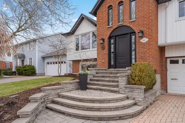 107 Woodborough RD, Guelph, ON N1G 3L7