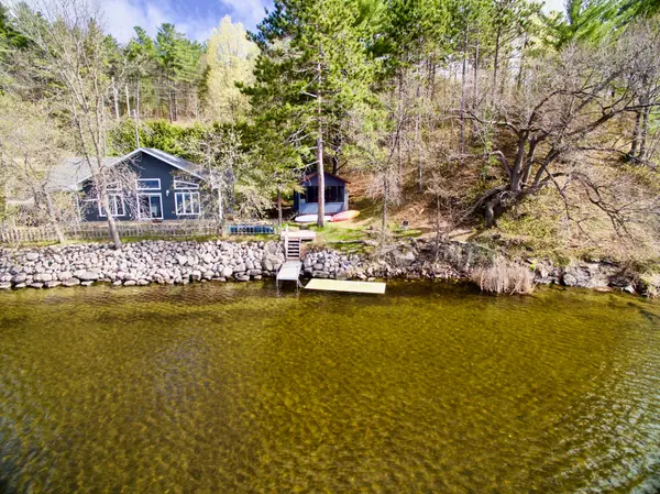 321A Lake Dore RD, North Algona Wilberforce, ON K0J 1X0