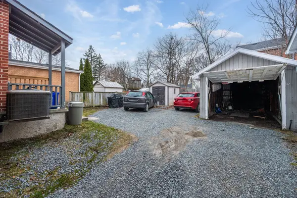 78 Regent ST, Kingston, ON K7L 4J7