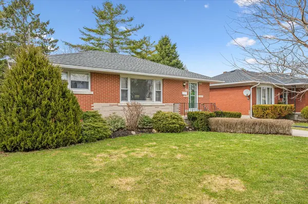 10 Paul AVE, Guelph, ON N1E 1S2