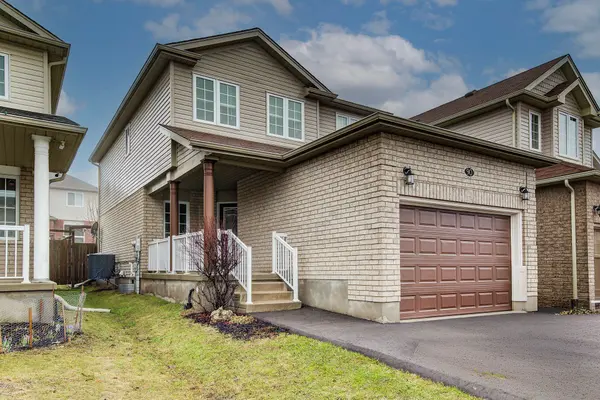 90 Udvari CRES S, Kitchener, ON N2N 3P5