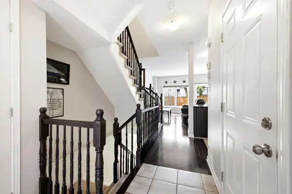 15 Dundalk Private, Barrhaven, ON K2J 0J5