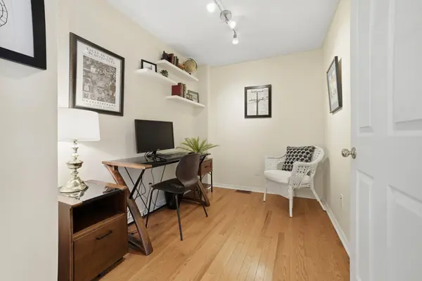 121 Corinth Private, Cityview - Parkwoods Hills - Rideau Shore, ON K2E 0A8