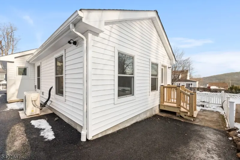 7 Mountain Rd, Denville Twp., NJ 07834