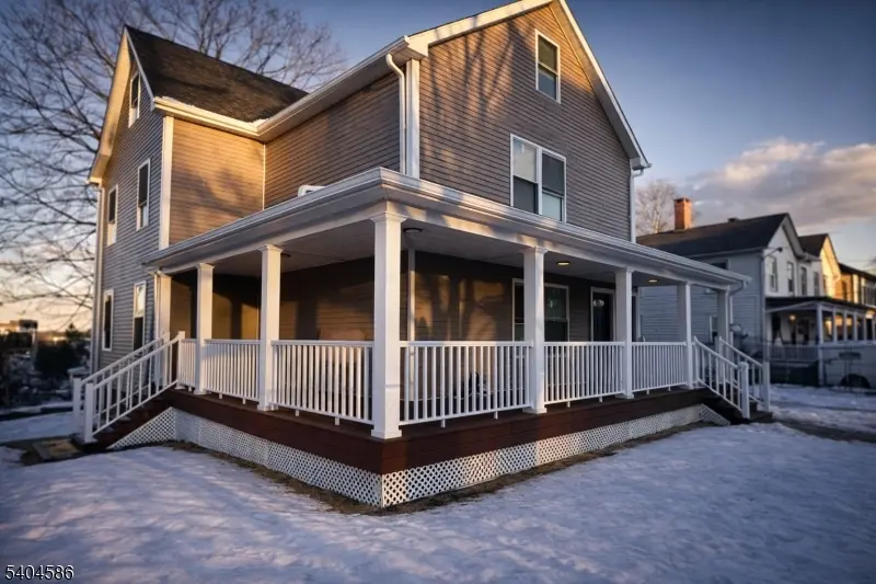 39 Halsted St, Newton Town, NJ 07860