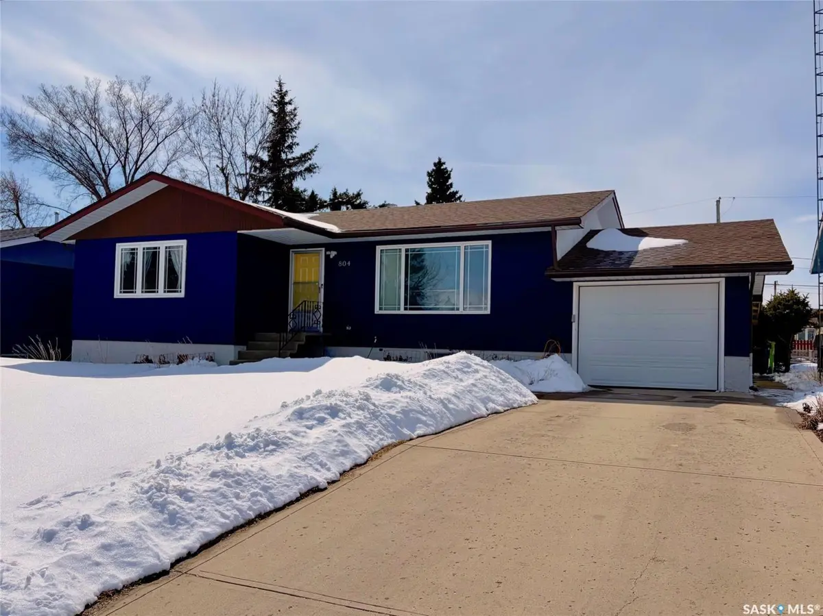 804 PITT STREET, Indian Head, SK S0G 2K0