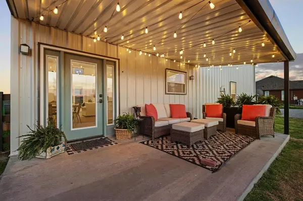 5828 County Road 1093, Celeste, TX 75423