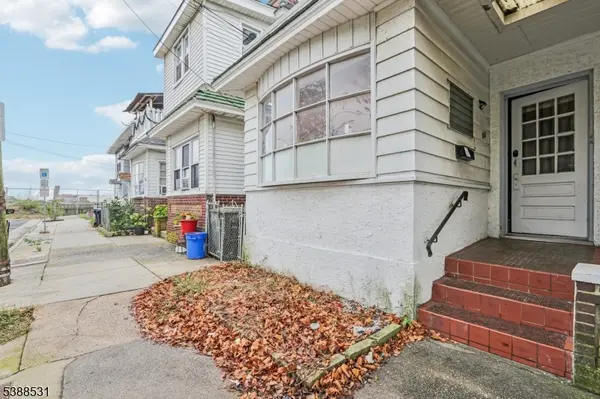 107 Saint Davids Pl, Atlantic City, NJ 08401