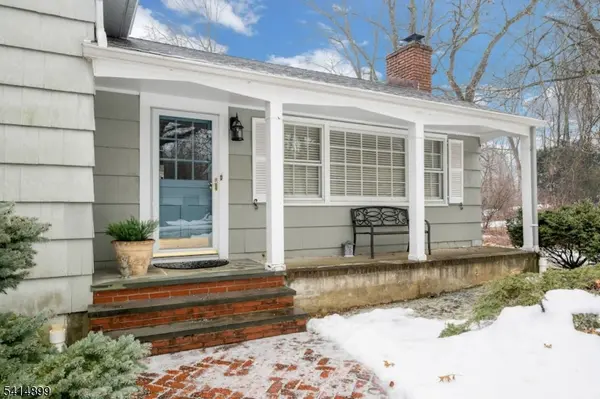 6 Wyndwood Rd, Morris Plains Boro, NJ 07950