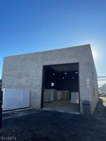 58 2Nd Ave, Kearny Town, NJ 07032