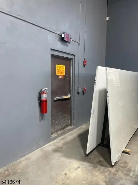 58 2Nd Ave, Kearny Town, NJ 07032