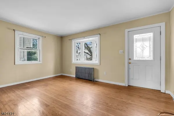 639 Fairfield Ave, Kenilworth Boro, NJ 07033