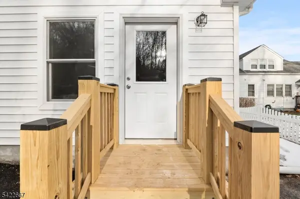 7 Mountain Rd, Denville Twp., NJ 07834