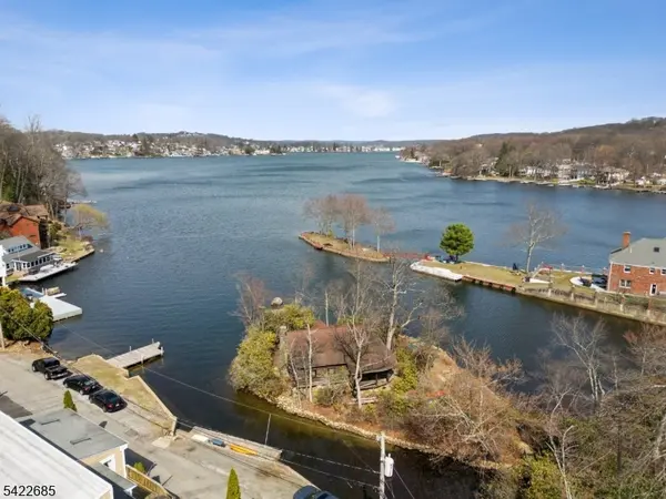 301 Kingsland Rd, Roxbury Twp., NJ 07850