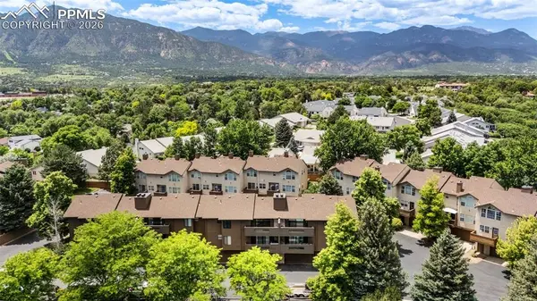 3021 Capstan WAY, Colorado Springs, CO 80906