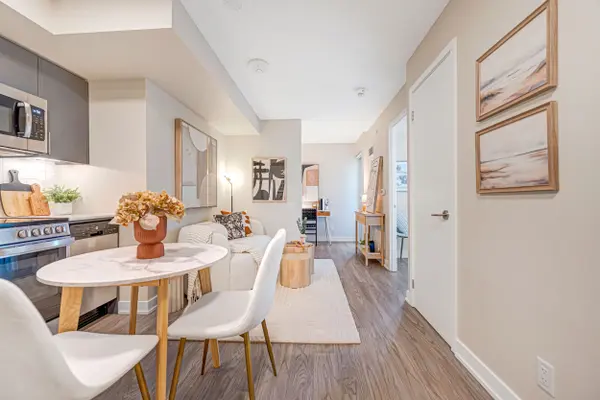 38 Monte Kwinter CT #501, Toronto C06, ON M3H 0E2