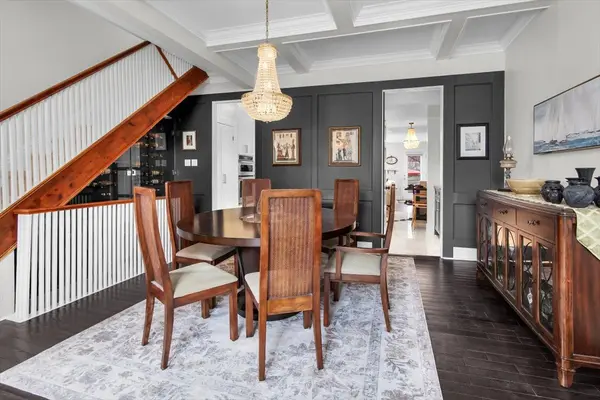 239 Heath ST E, Toronto C09, ON M4T 1T1