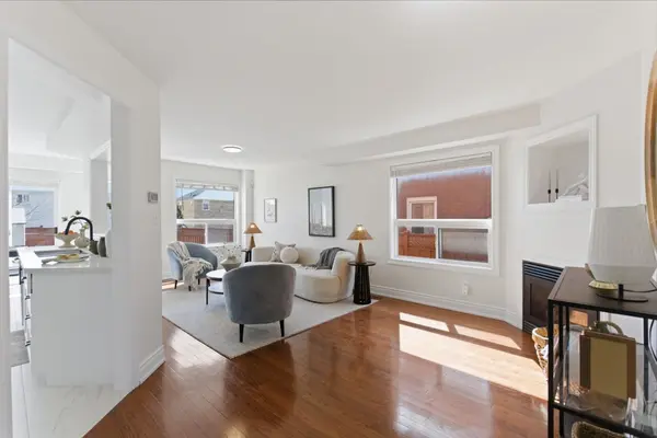 11 Booth CRES, Ajax, ON L1Z 1H6