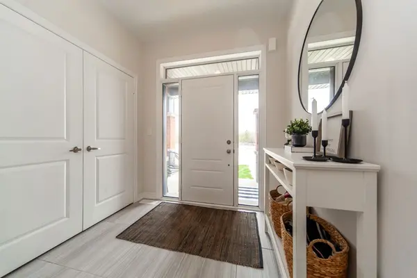 96 Big Canoe DR, Georgina, ON L0E 1R0