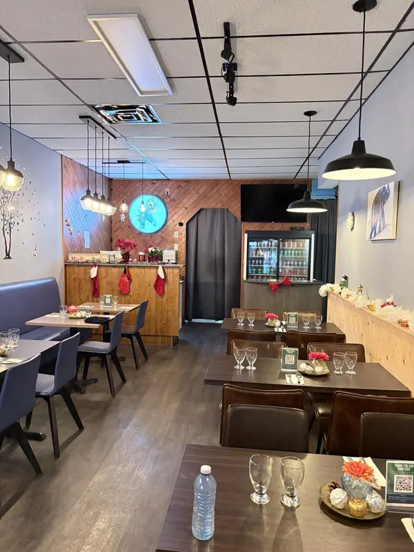 198 DUNDAS ST, London East, ON N6A 1G7