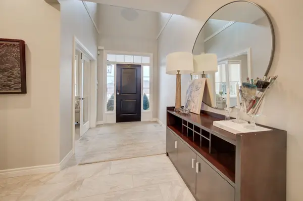 24 Festival WAY, Hamilton, ON L0R 1C0