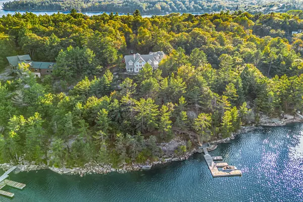 22 Beacon Point DR, Carling, ON P0G 1G0