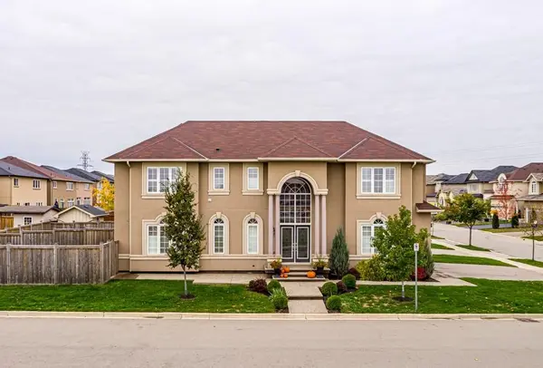 60 Guest ST, Hamilton, ON L9K 0G5