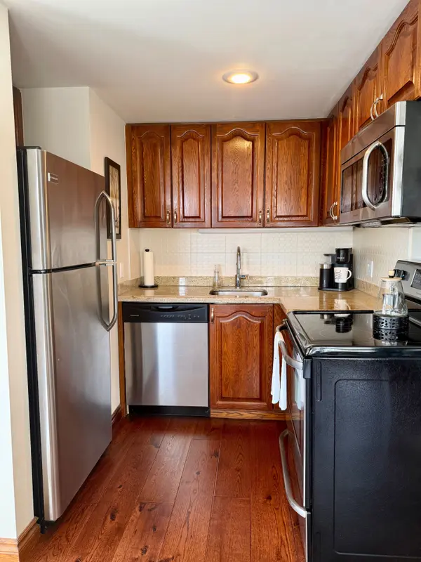 34 Deerhurst Greens RD #301, Huntsville, ON P1H 1A9