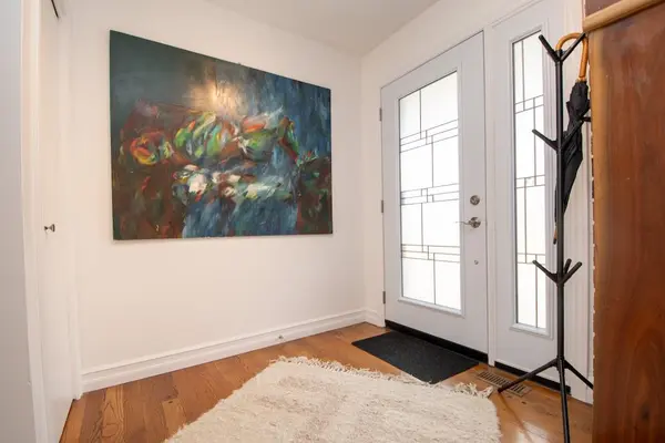 868 Twomey PL, Selwyn, ON K0L 1T0