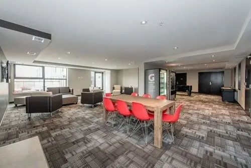 1219 Gordon ST #502, Guelph, ON N1L 0M9