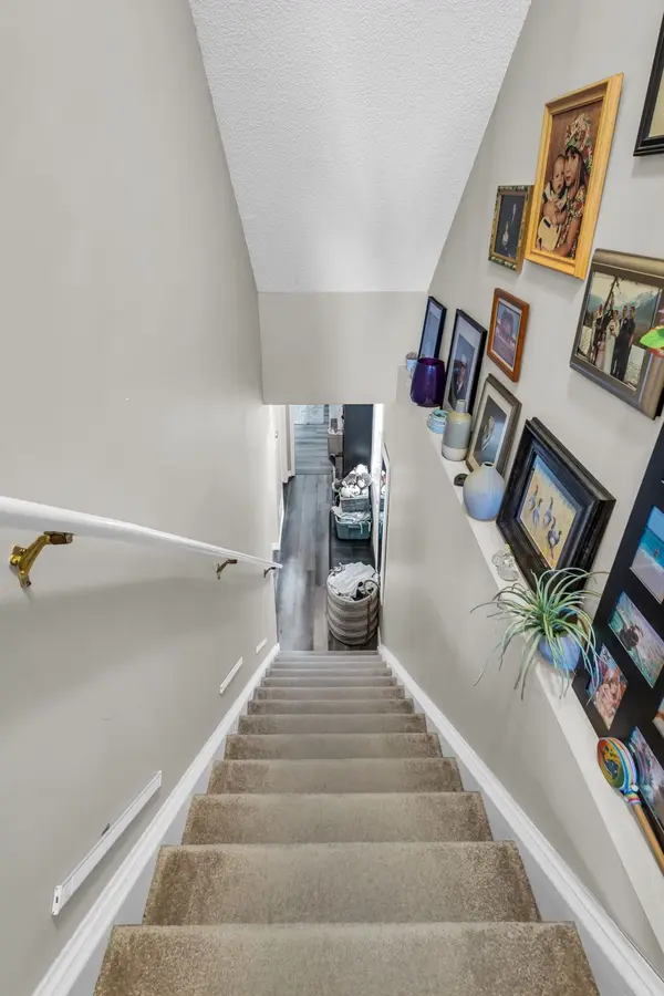 139 Brighton ST #12C, Waterloo, ON N2J 4Z5