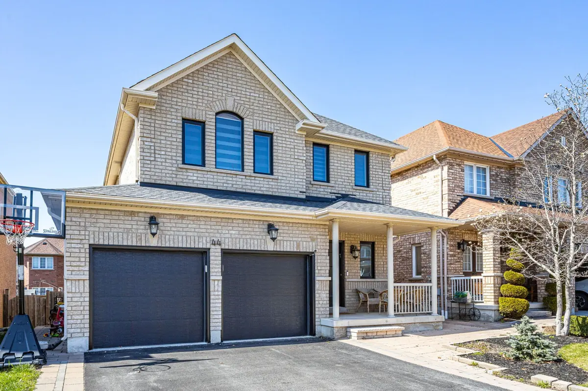 44 Andrew Hill DR, Vaughan, ON L4H 0H3