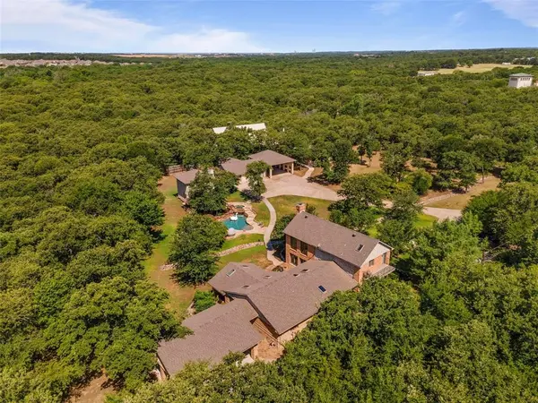 2243 Wood Hollow Road, Denton, TX 76208
