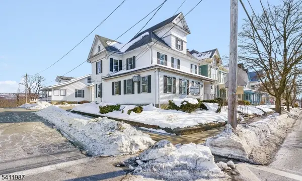 216 High St, Hackettstown Town, NJ 07840