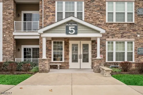 5107 Veterans Dr, Rockaway Twp., NJ 07885