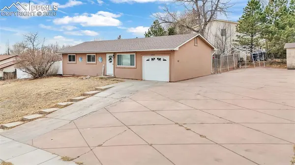 1498 Peterson RD, Colorado Springs, CO 80915