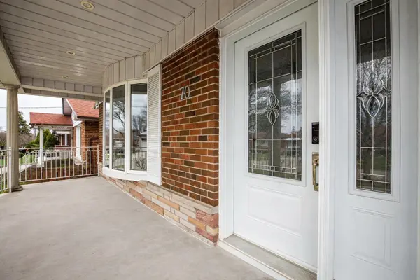 70 Moraine Hill DR, Toronto E05, ON M1T 2A2