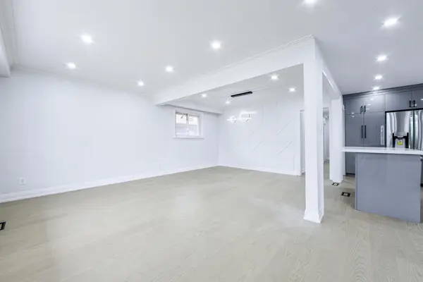 70 Moraine Hill DR, Toronto E05, ON M1T 2A2