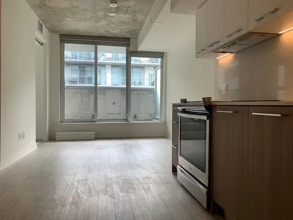 30 Baseball PL #811, Toronto E01, ON M4M 0E8